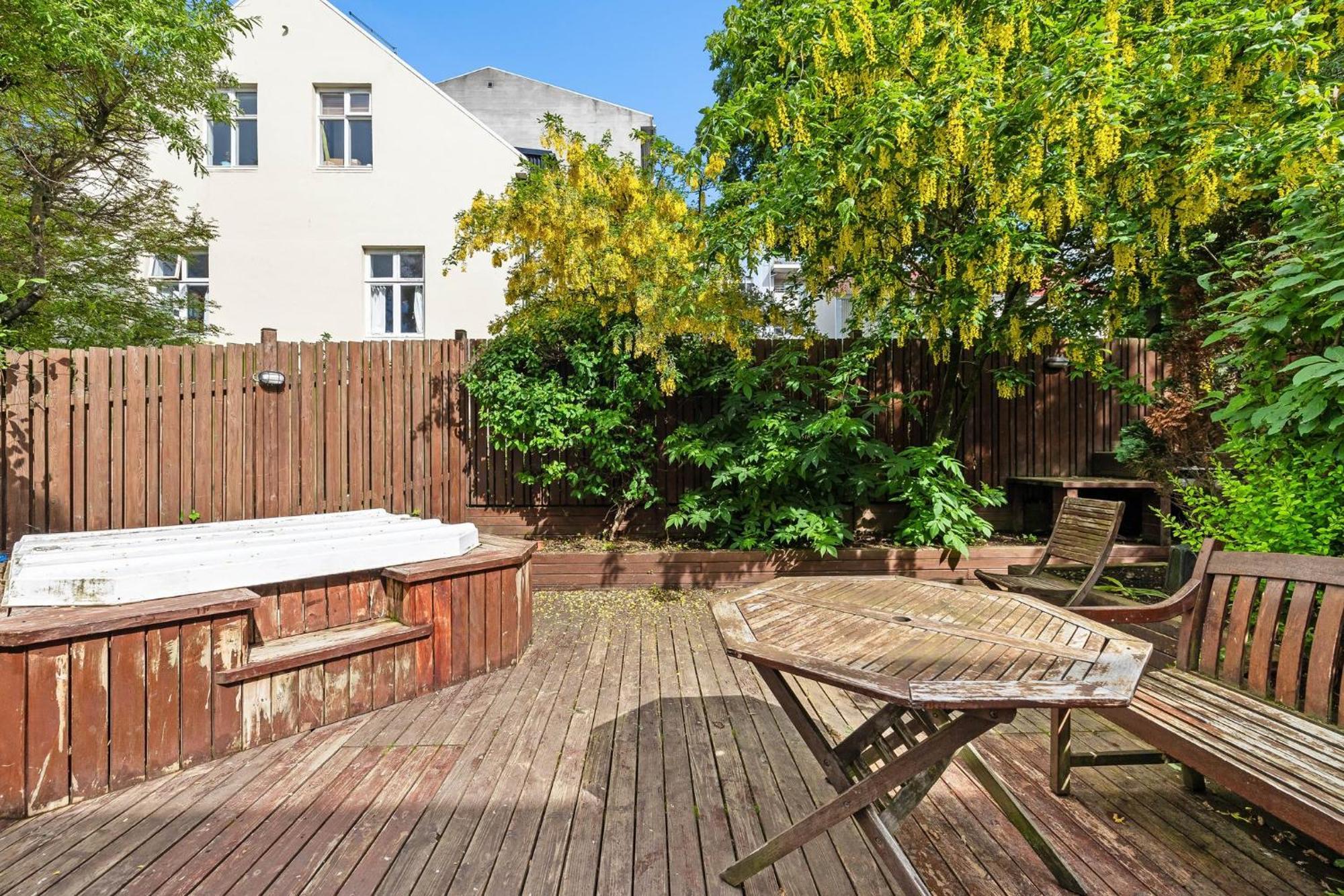 Downtown Reykjavik Baldursbra Holiday Home Zewnętrze zdjęcie